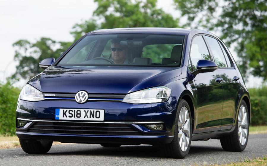 Volkswagen Golf TSI BlueMotion 5-Door (Typ 5G) (UK) '2018